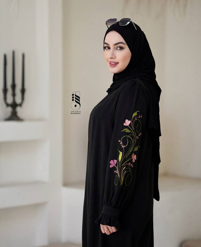 عبا گلدوزی شده فرشته
