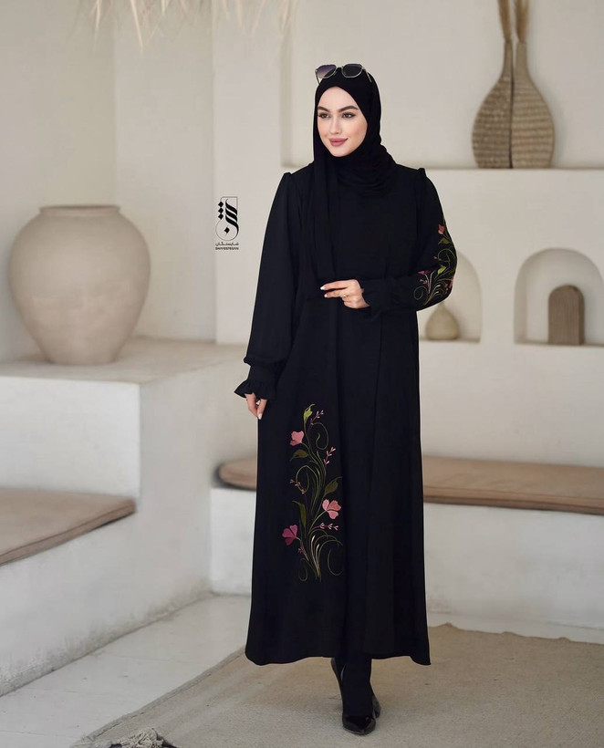 عبا گلدوزی شده فرشته